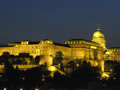 61-castelo-de-buda-e-sua-cupula-esverdeadasite